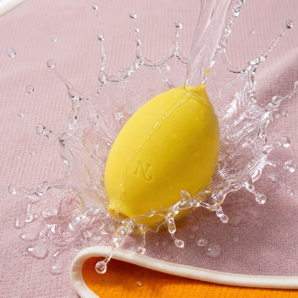 Juicy Waterproof Blanket